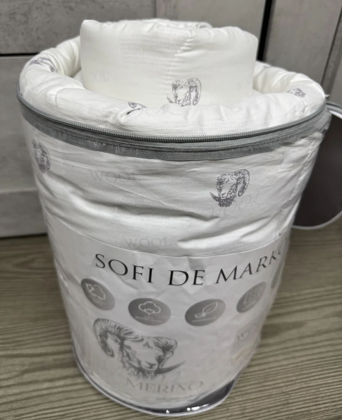 Sofi de Marko Софи Де Марко одеяло Merino wool 155*215