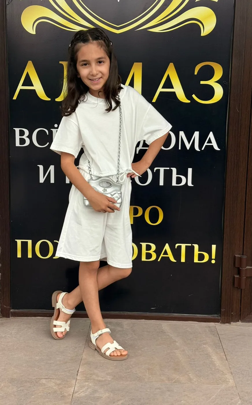 Комплект белый для девочки/ шорты+футболка на завязке