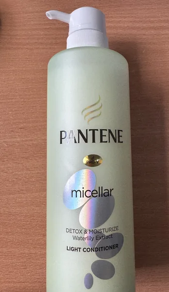 Pantene Pantin Pro-v Miccelar кондиционер детокс и увлажнение 530мл. зеленый