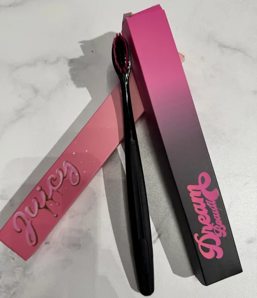 Black Pink Зубная щетка в индивид упак.