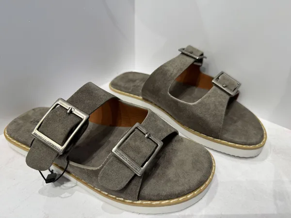 Brunello Cucinelli Тапочки замш с двумя бляшками Brunello Cucinelli